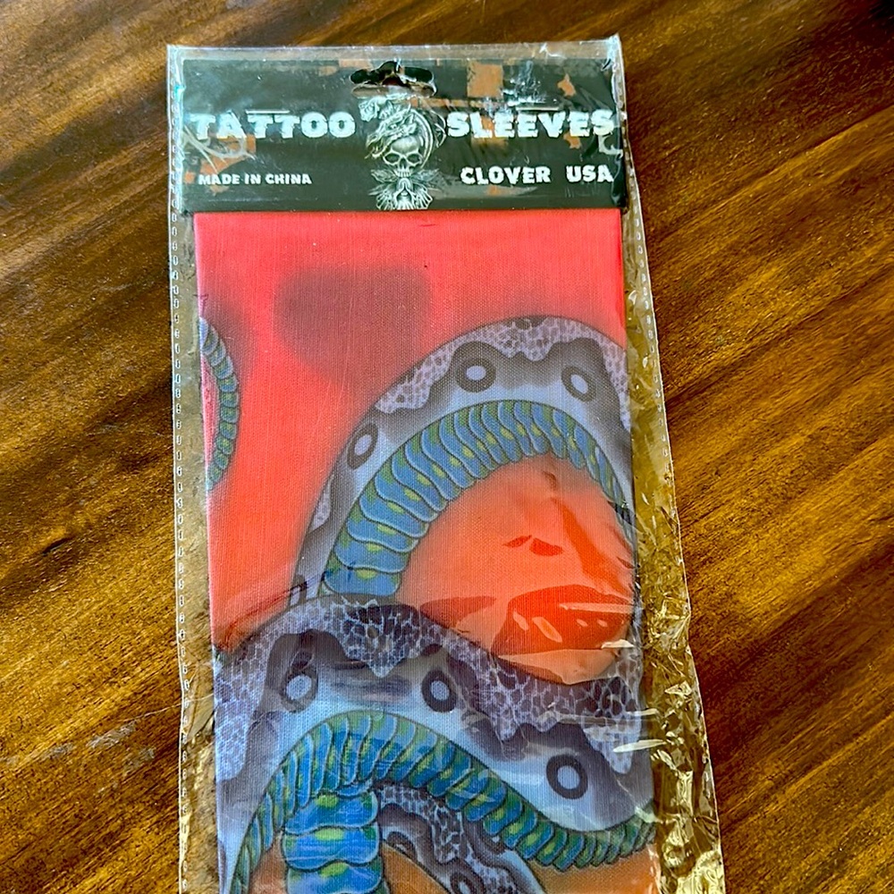 Tattoo sleeves